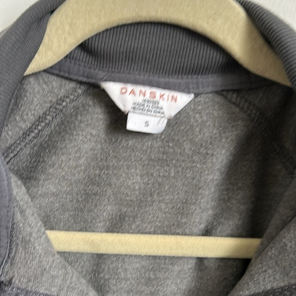 Danskin zip up hooded sweatshirt - Picture 2 of 5